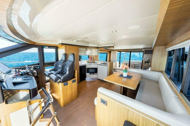 Absolute 60 Flybridge Mama's House