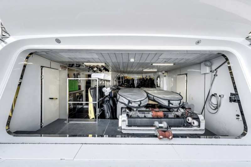 Azimut 105 Amanecer