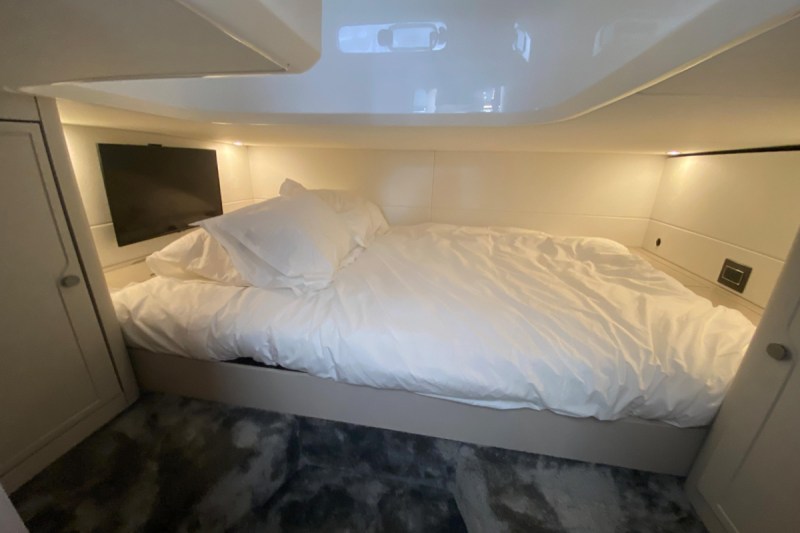 Fairline F33 Just Us