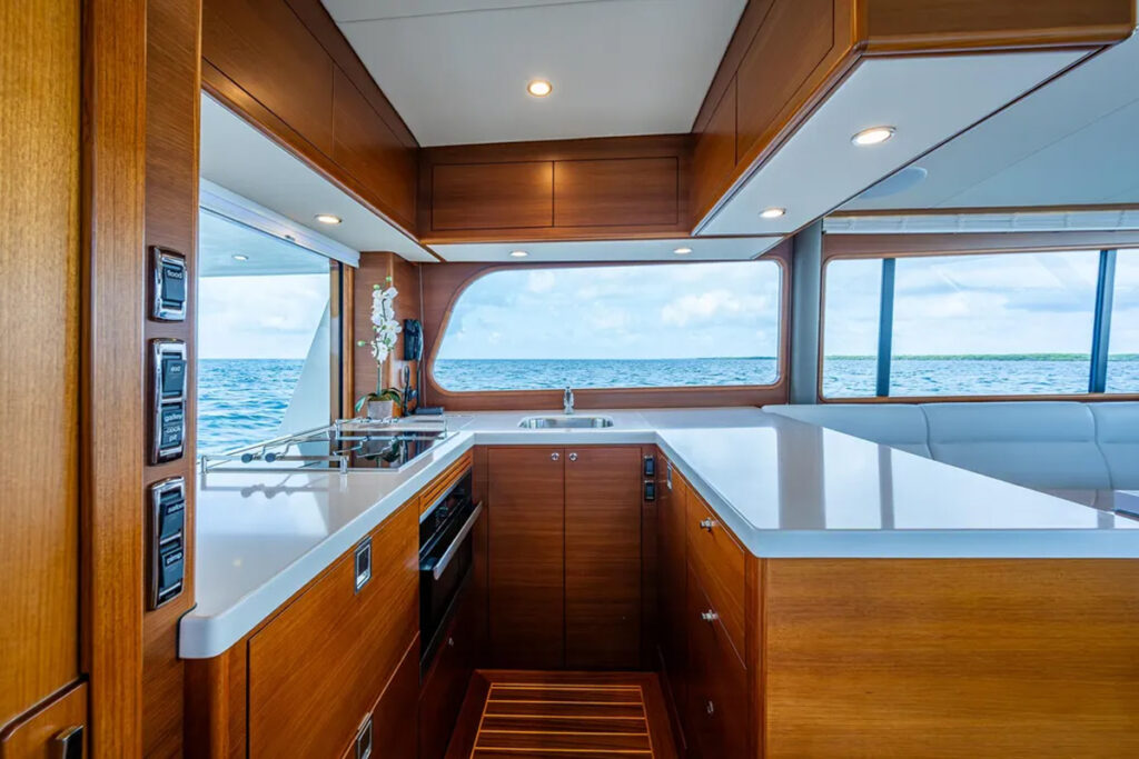 Grand Banks GB60 Skylounge Painkiller