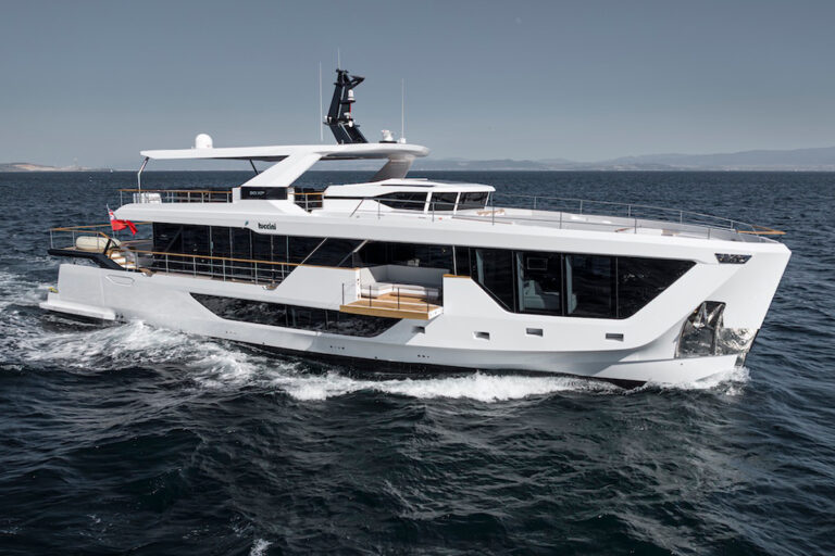 Numarine 30XP hybrid