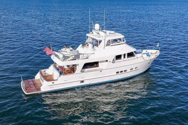 Outer Reef 670 Azure "Daddy-O"