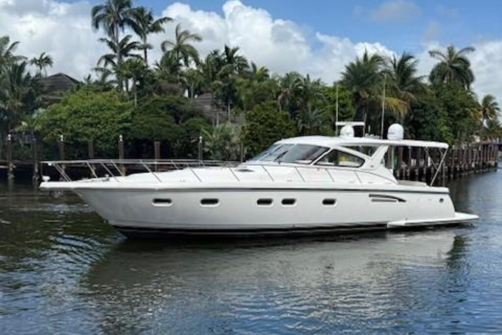 Tiara Yachts 5200 Express Shelly Anne