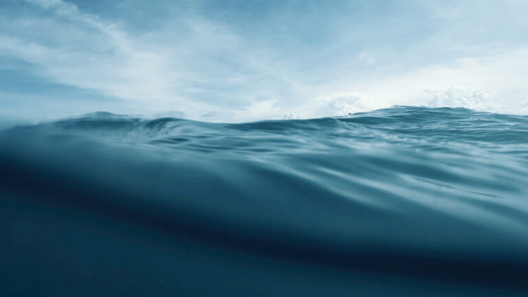 ocean water line