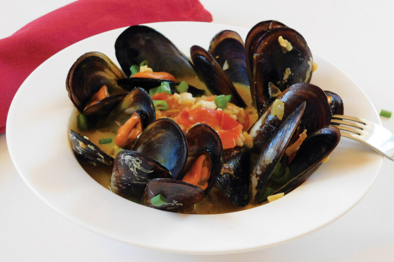 Curried Steamed Mussels