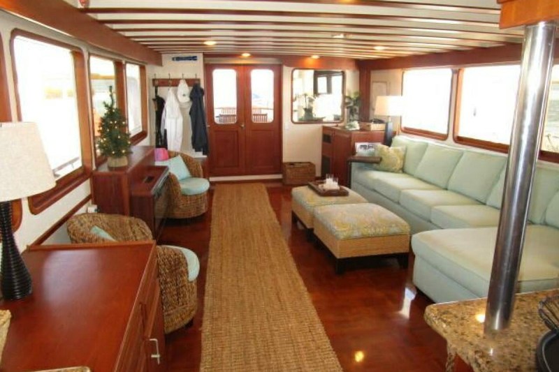 DeFever 72 Neptune II