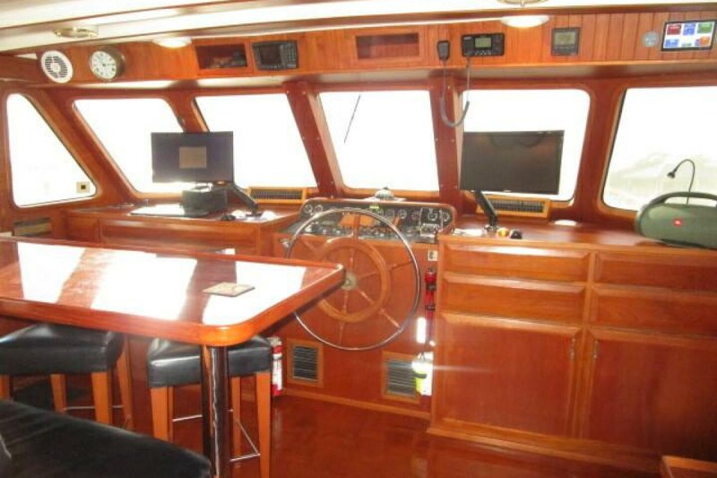 DeFever 72 Neptune II