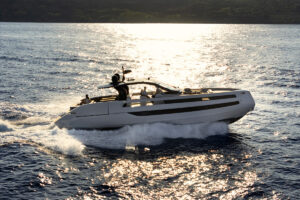 Invictus TT550