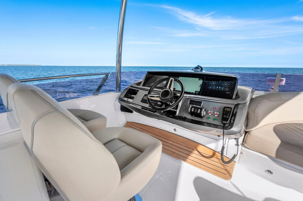Princess Yachts F62