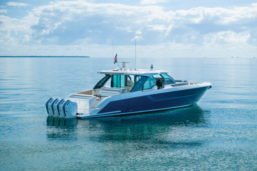 Tiara 56 LS