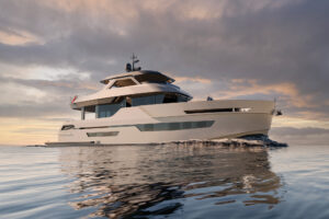 Outer Reef 780 Adventure