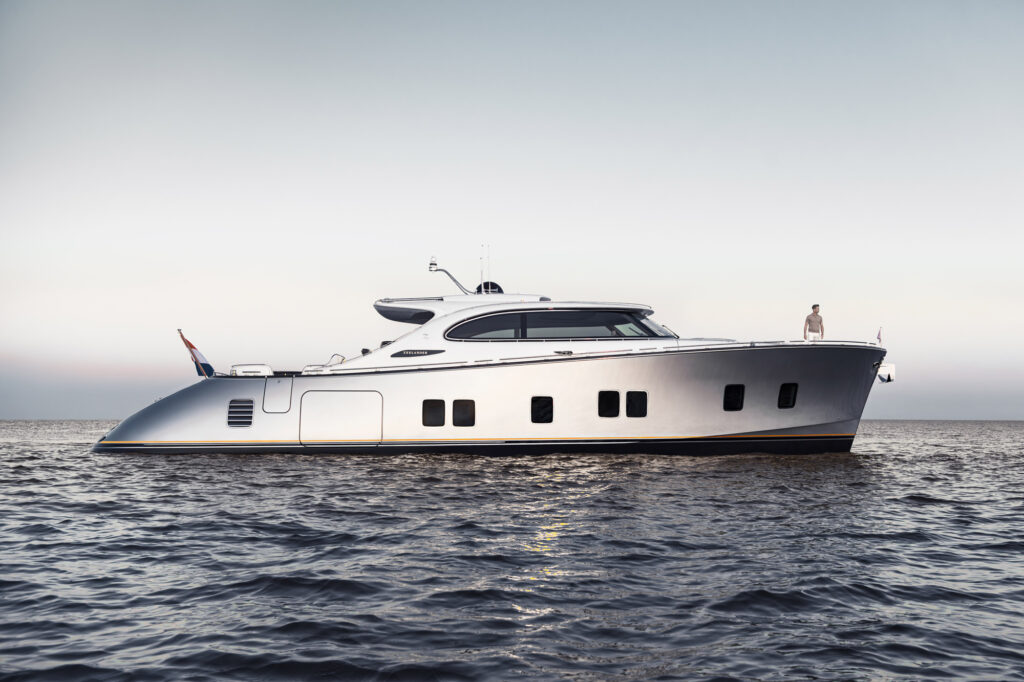 Zeelander 8