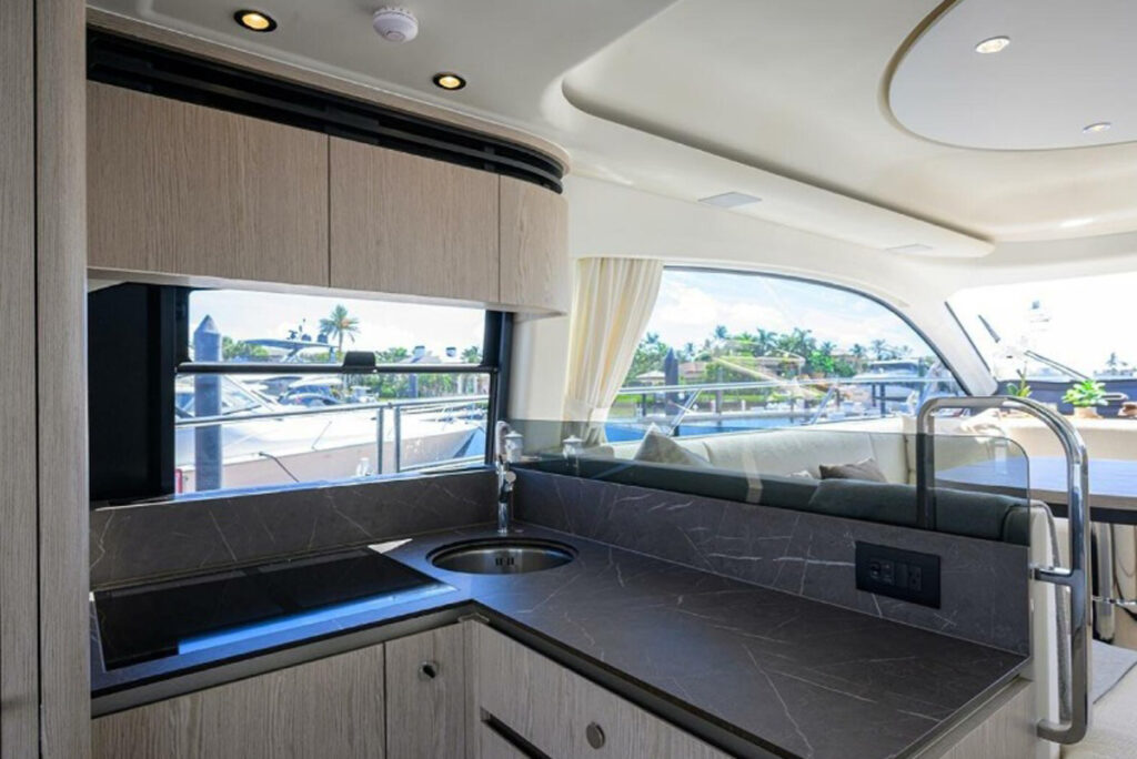 Azimut 53 Flybridge BG 53