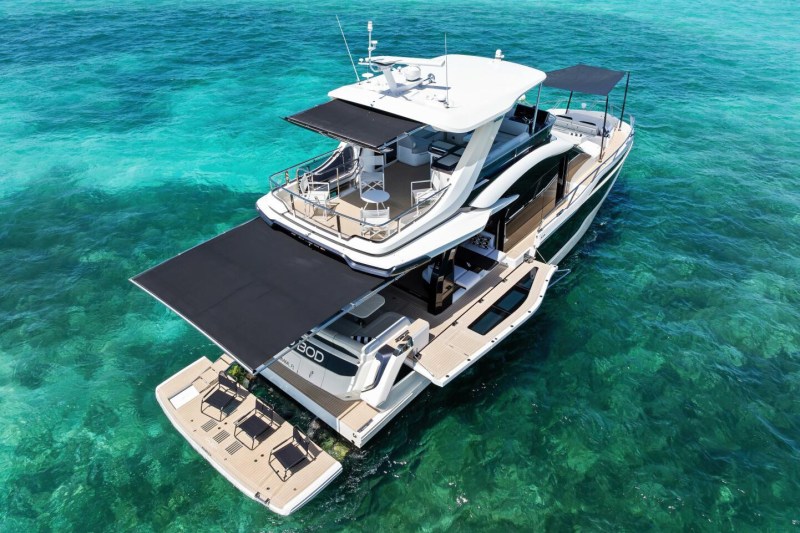 Galeon 560 Fly Dad Bod