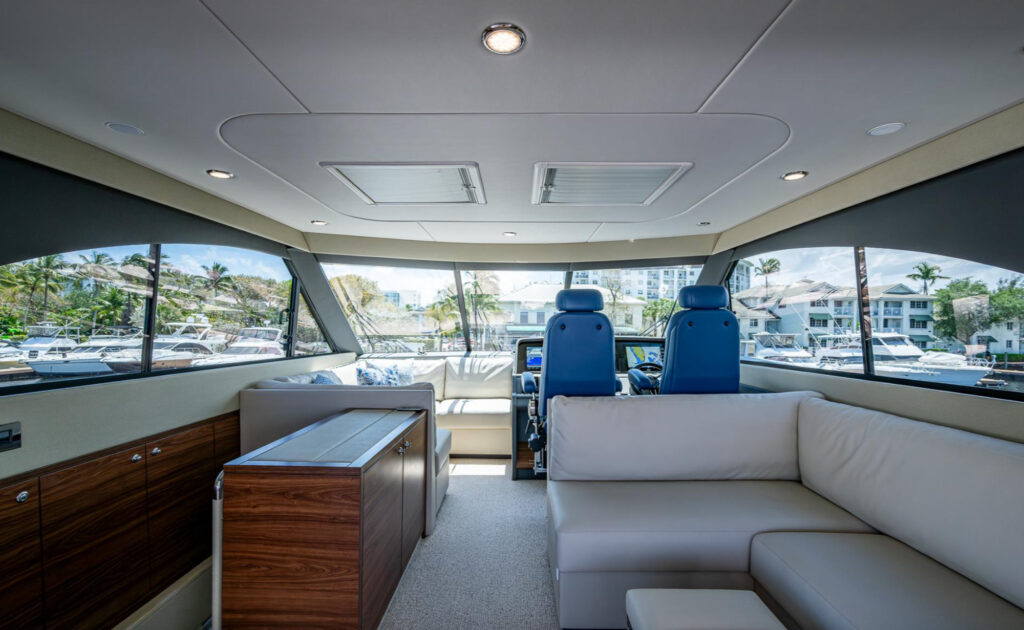 Maritimo M60 Afternoon Delight