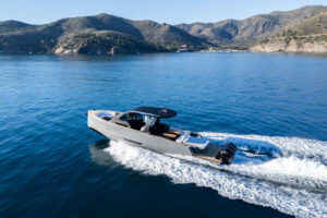 Maxim Max 44 R