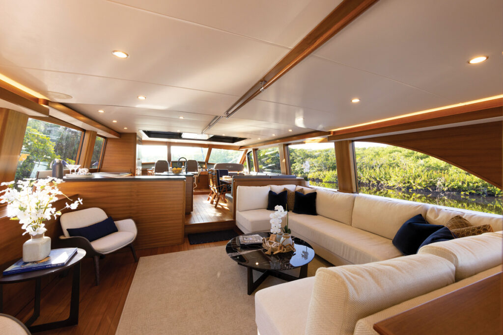 Palm Beach PB85