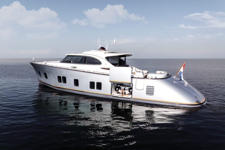 Zeelander 8
