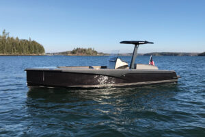 Hodgdon Tenders’ 8.0 Meter Crossover Beachlander Tender