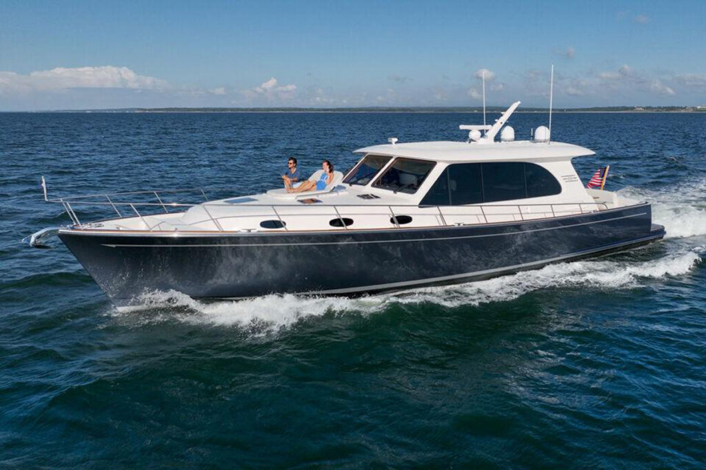 Grand Banks Eastbay EB60 Satellite