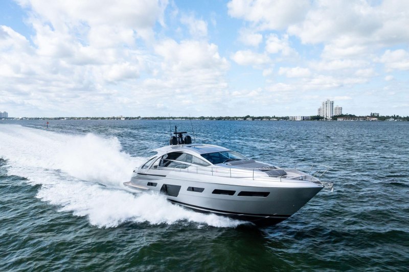 Pershing 7X Niki