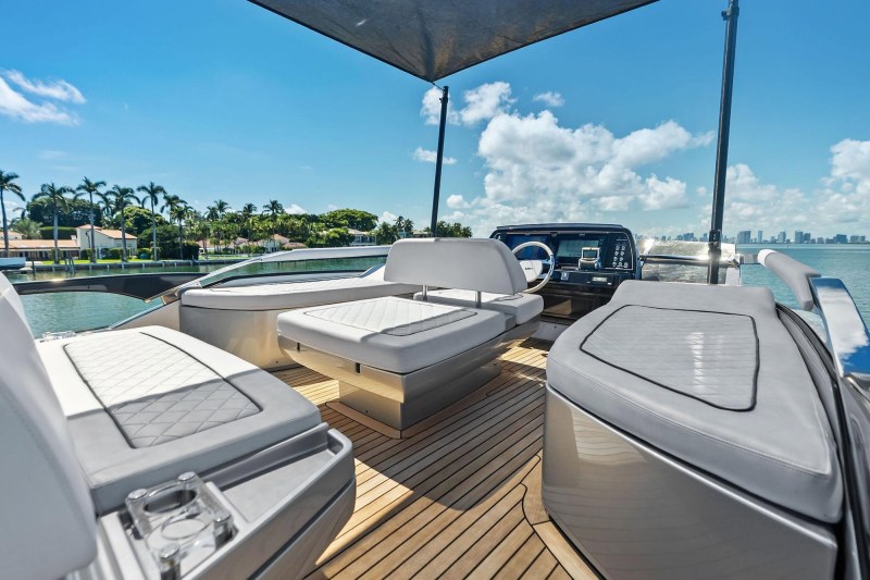Riva 76 Perseo Super Dreaming