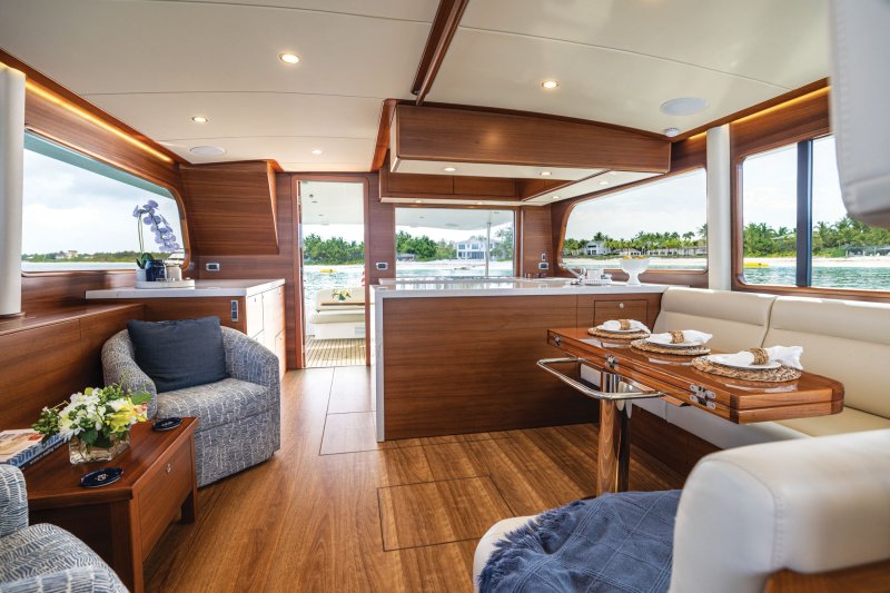 Grand Banks 62