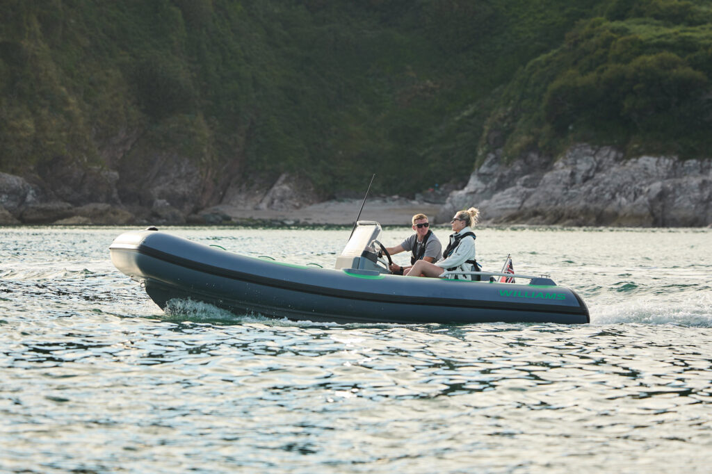 Williams SportJet 520