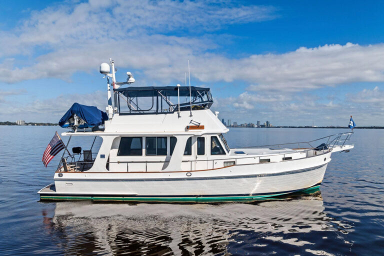 Grand Banks 47 Europa Draagen