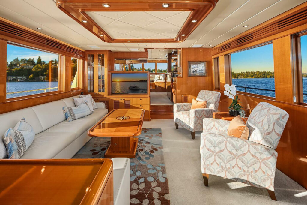 Hampton Yachts 720 LRC Skylounge La Bella Vita II