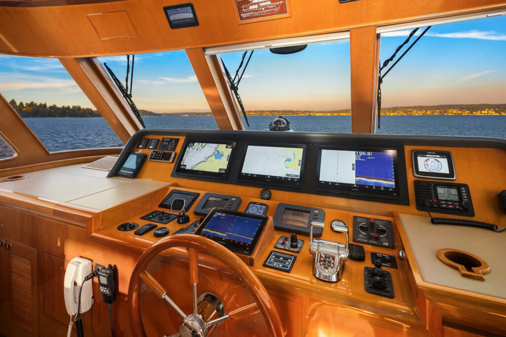 Hampton Yachts 720 LRC Skylounge La Bella Vita II