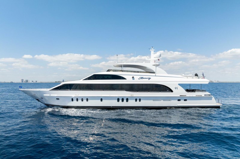 Hargrave 125 Raised Pilothouse Mesmerize