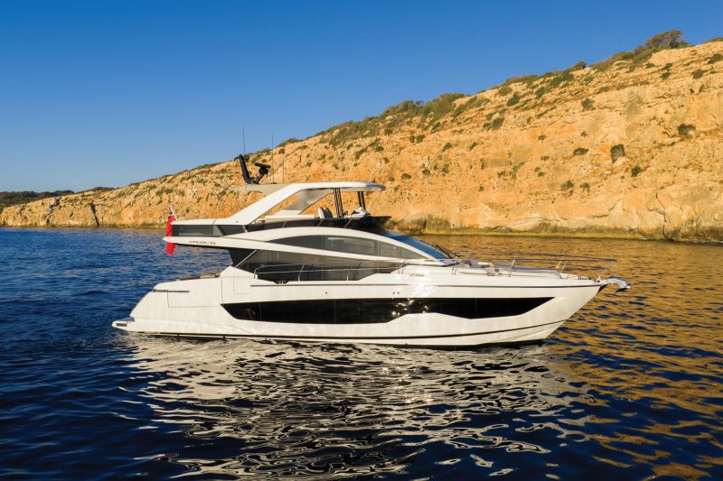 Pearl Yachts 63