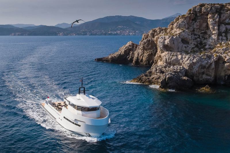 Outer Reef 27 YXT