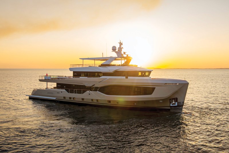 YTG1125_New-Yachts_02 Numarine 40MXP