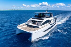 Xquisite Yachts 60 Solar