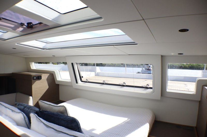 Xquisite Yachts 60 Solar