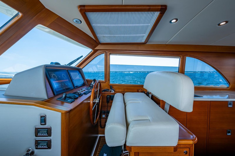 Grand Banks 44 Eastbay SX Duet