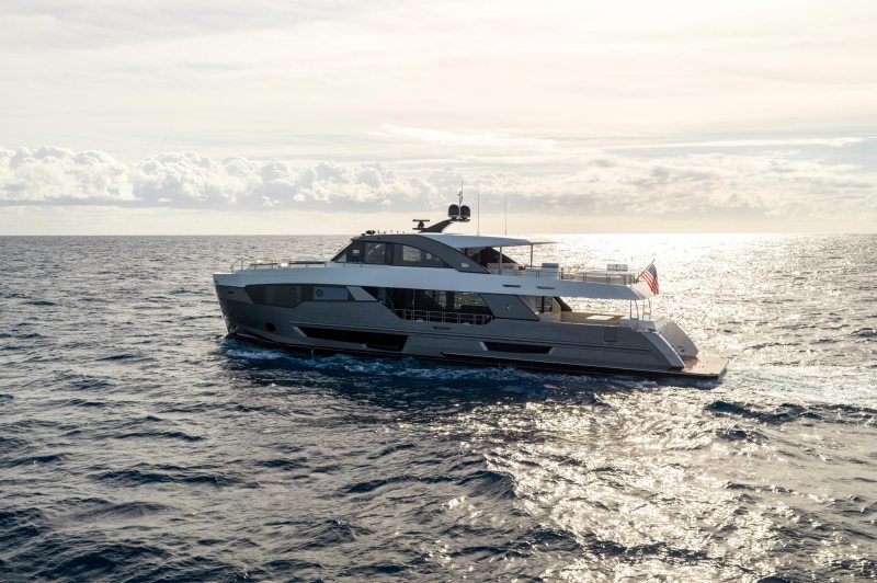 Ocean Alexander 30R