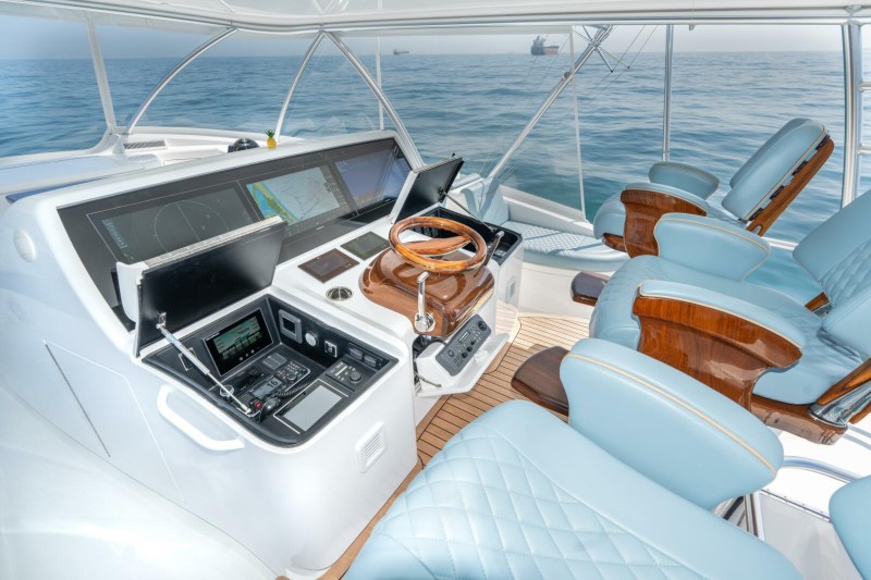 Viking 90 Convertible Zatara
