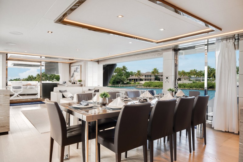 97-foot Ocean Alexander Just A Vacation
