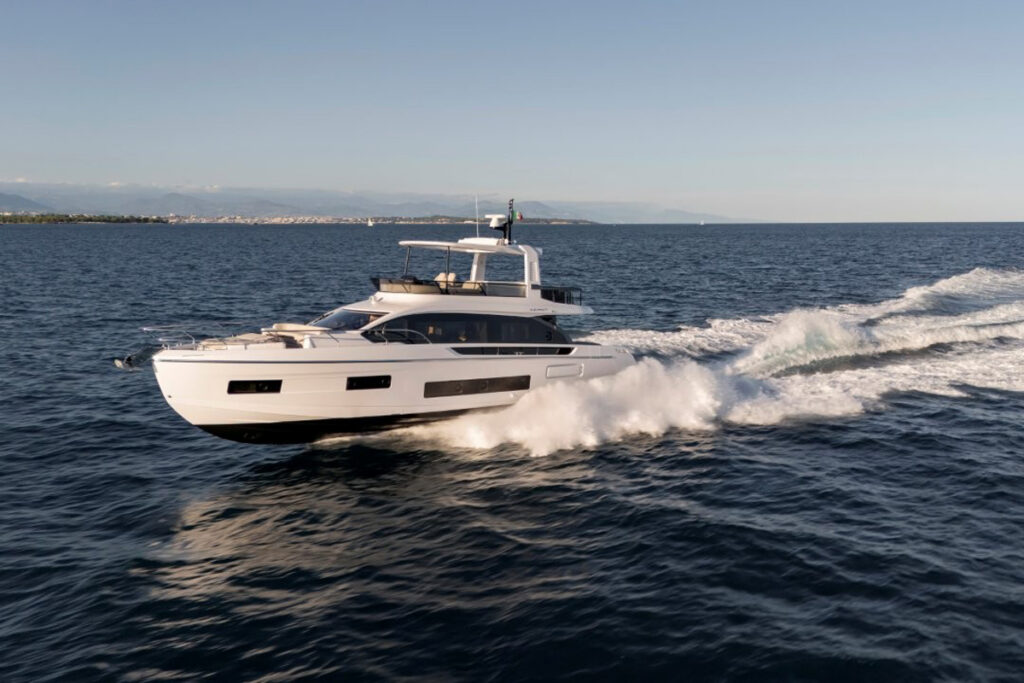 Azimut Fly