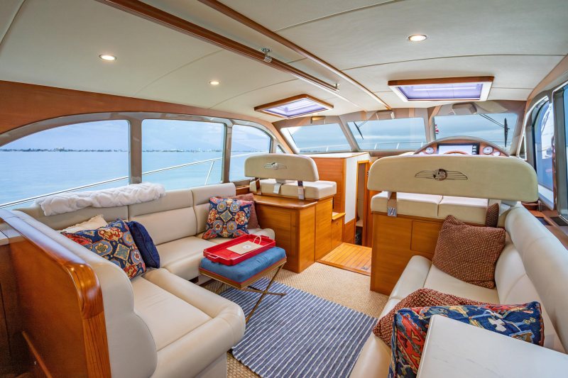 Palm Beach Motor Yachts PB50 Date Night