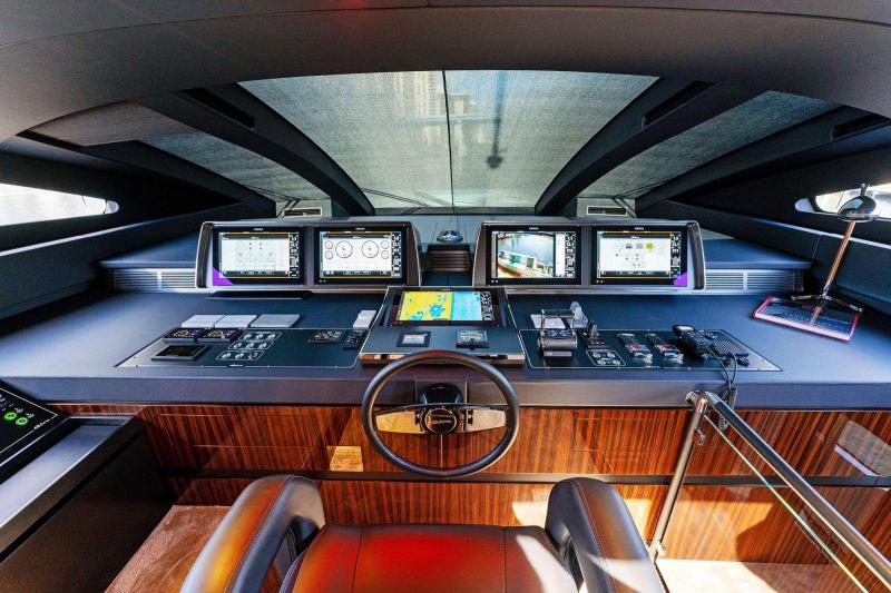 Riva 102 Corsaro Super Beso