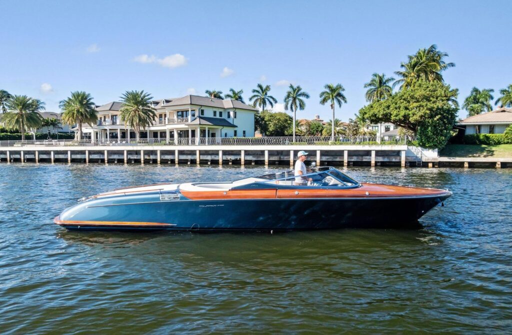 Riva 33 Aquariva Super Isola
