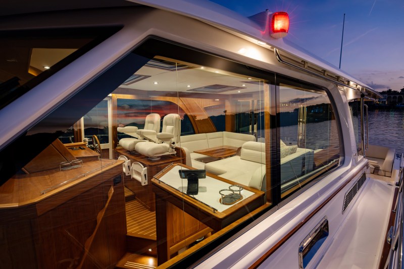Sabre 51 Salon Express