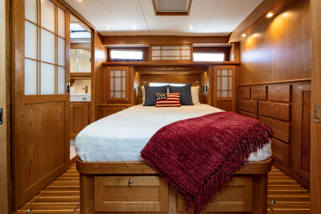 Sabre 51 Salon Express