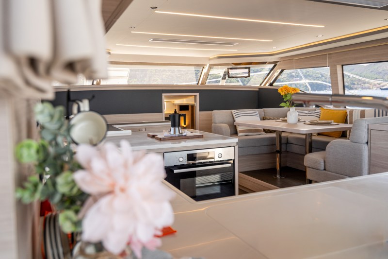 Aquila 46 Yacht