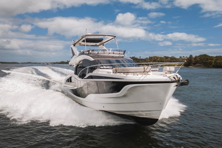 Galeon-520-FLY-1 Galeon 520 FLY