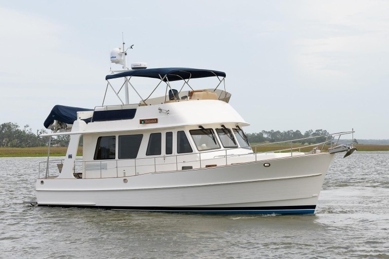 Grand Banks 41 Europa Teal Aweigh